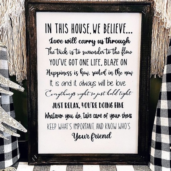 (~);-} Meet Your 5⭐️ Posh Ambassador, Brooke - Picture 13 of 17